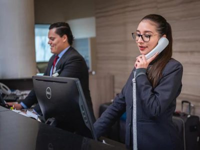 receptionists-g17faf558b_1920_1200x768